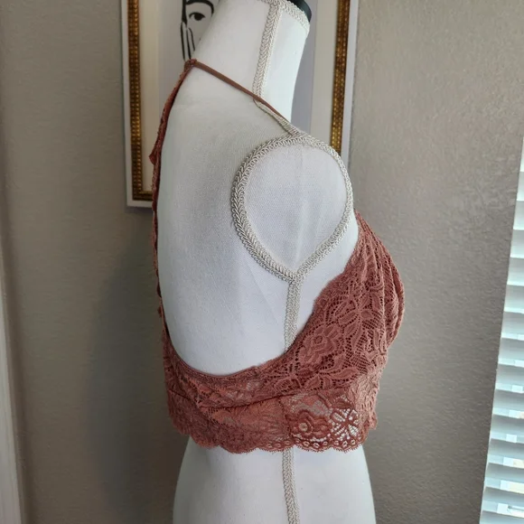 Active USA Bralette Size Large - Picture 2 of 9